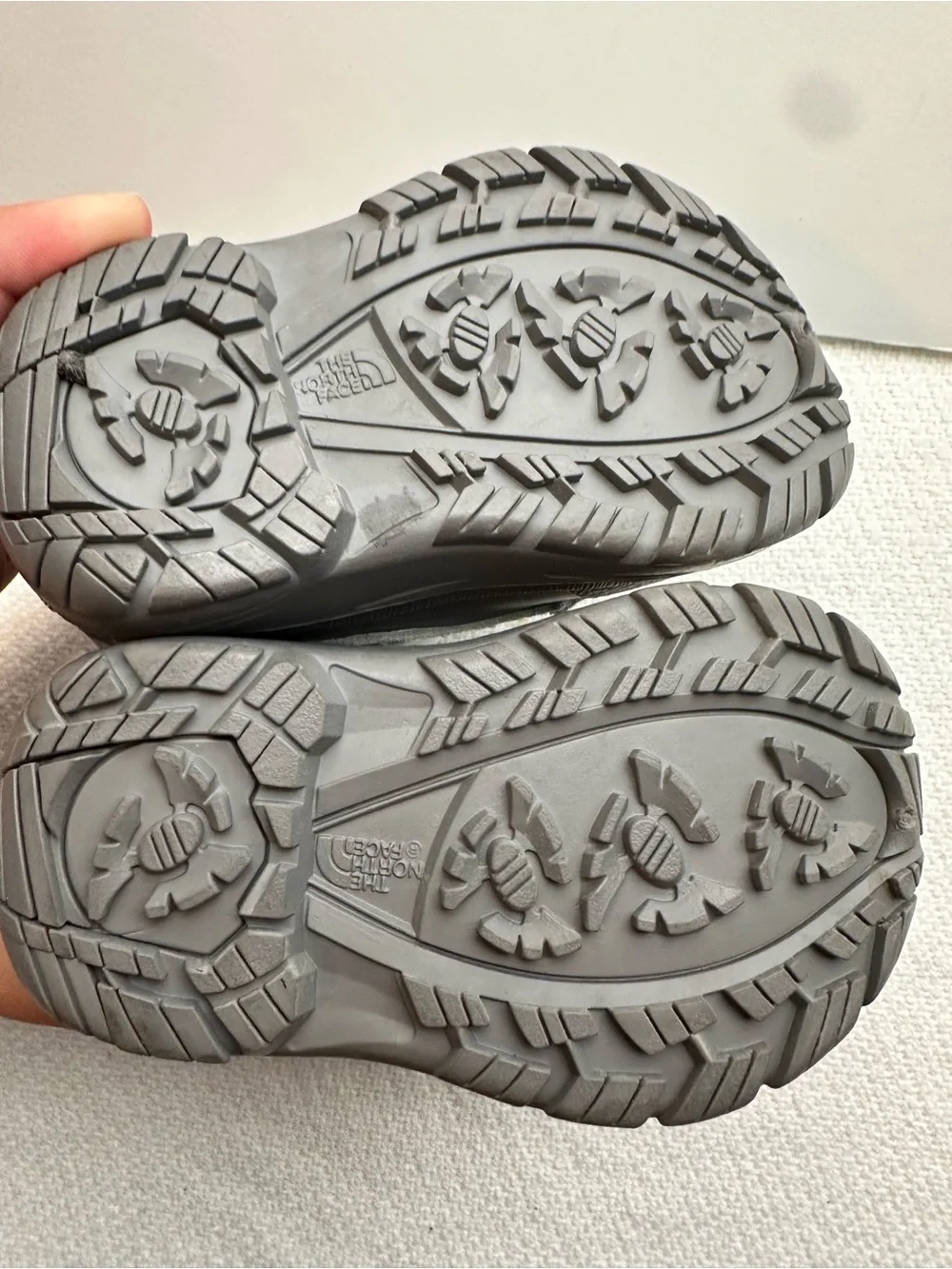 The North Face Alpenglow Snow boots Size 4